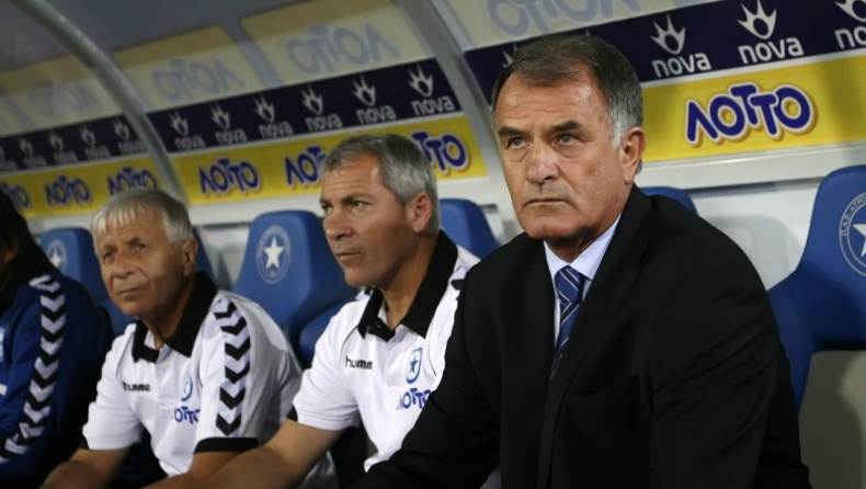 Δύο απόντες και ένας ατομικό...