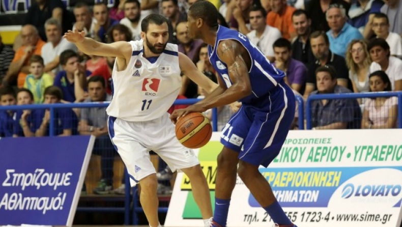 Πρώτα η παραμονή για Λιακόπουλο