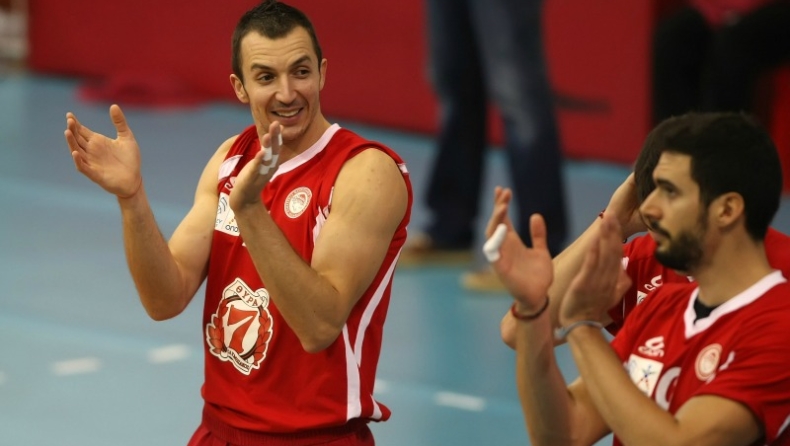 «Μπόμπι» ο κορυφαίος!