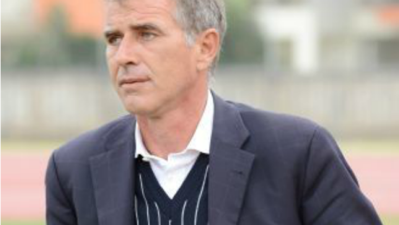 Κομένη στα δύο η Καλαμάτα