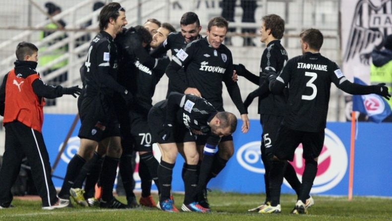 Νέος, ωραίος και περασμένος...