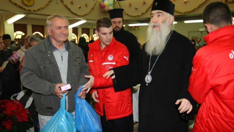 Έδωσαν χαρά ενόψει εορτών