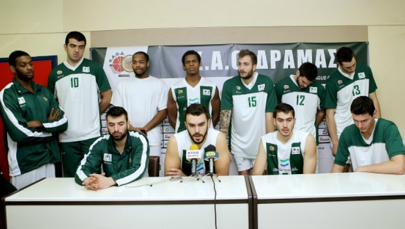 Κακαρούδης: «Είμαστε μαλ... »
