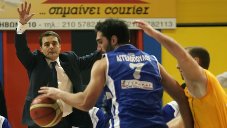 «Πυξίδα» οι τελευταίες εμφανίσεις για Κουστένη