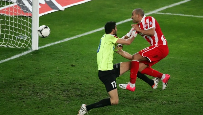 Ευτυχισμένος με το γκολ ο Τζιμπούρ