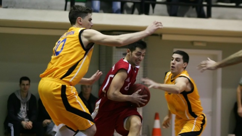 Βήμα ανόδου για Γκίκα