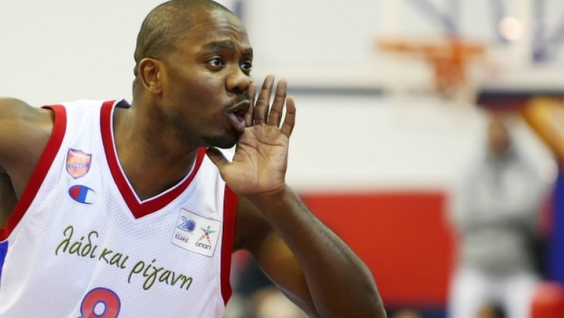 Παρόντες οι Κιζ και Μπόγρης