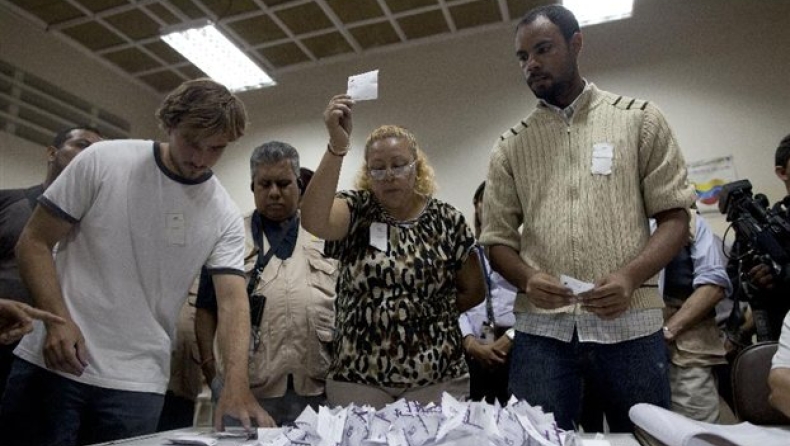 Βενεζουέλα: Καταγγελίες για νοθεία