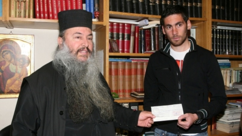 Κοντά στους συνανθρώπους η ΠΑΕ