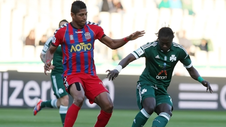 Τραβά τα βλέμματα ο Κόστλι