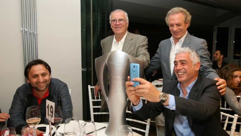 Ερυθρόλευκη βραδιά στο V' Ammos