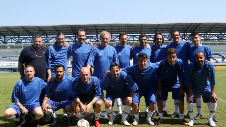 «Πάνω απ' όλα ο Ολυμπιακός» (pics)