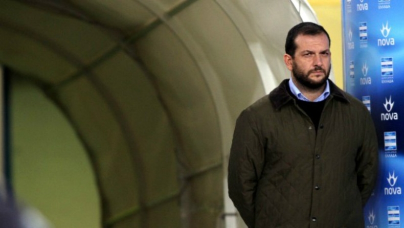 «Μένουν Λεονάρντο – Καράμπελας»