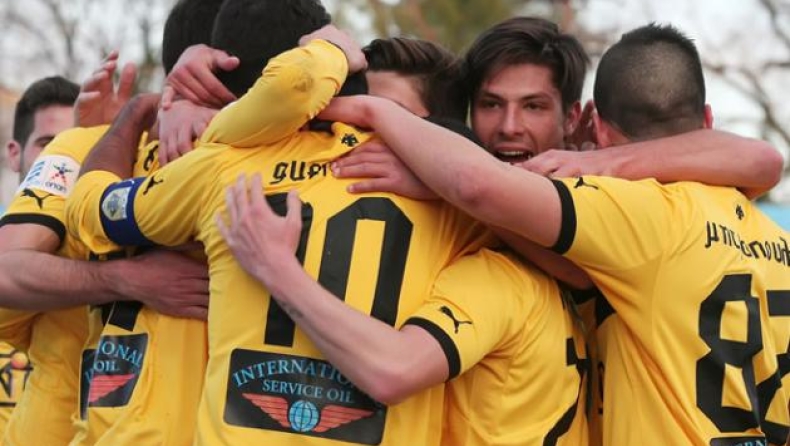 Το ΄χουν ρίξει στα γούρια και στα παγούρια…