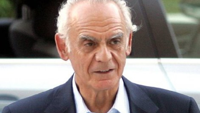 Άκη μίλα στον λαό σου!