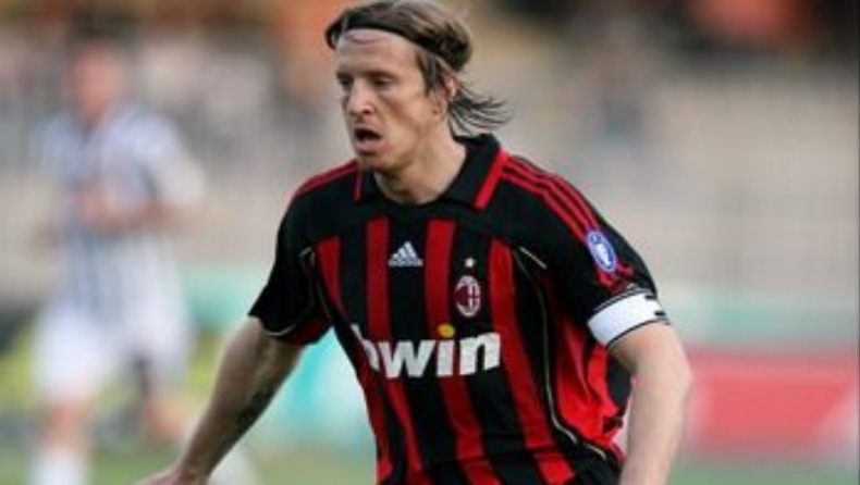 Ανανέωσε και ο Αμπροζίνι