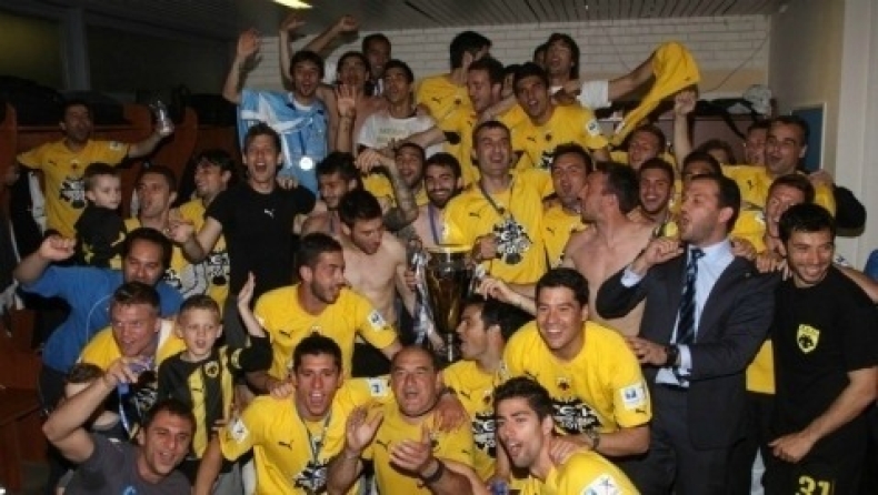 Chat με τον Γιώργο Τσακίρη