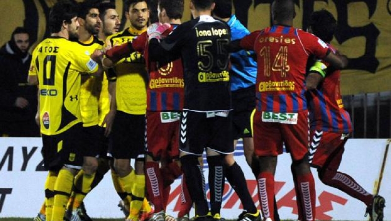 Του την έριξε και του την αφιέρωσε!