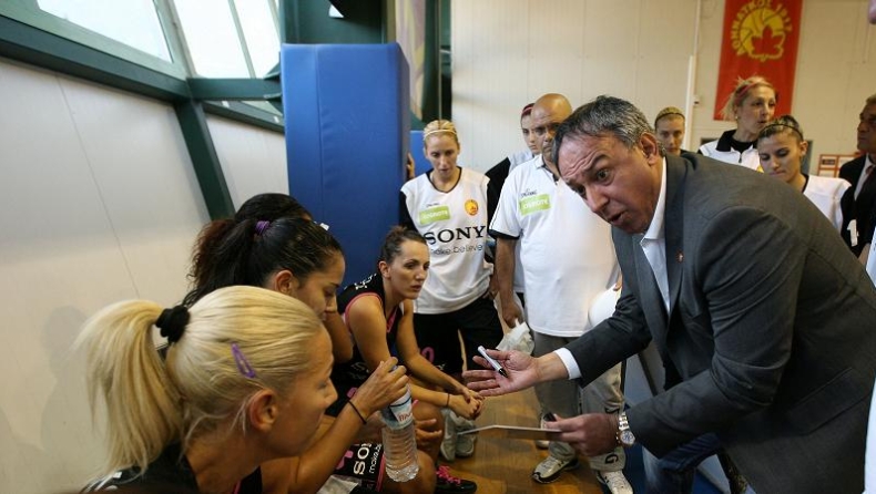 Συνεχίζει ακάθεκτος για το ρεκόρ