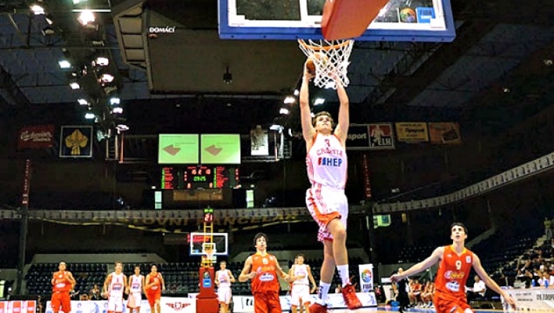 Στη Μπαρτσελόνα Β' ο Χεζόνια