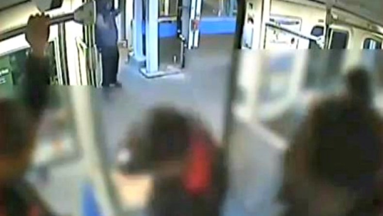 Άνοιξε πυρ επειδή είναι... Mπουλς! (vid)