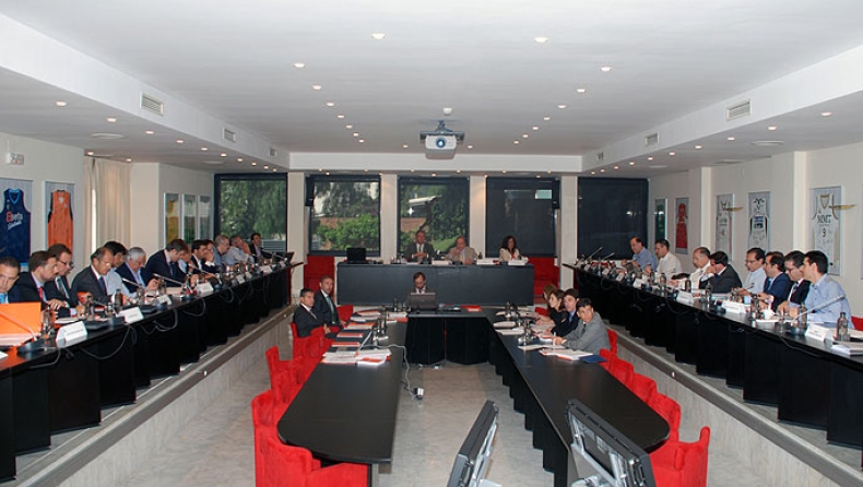 «Ο.Κ.» για Κανάριας και Βαγιαδολίδ