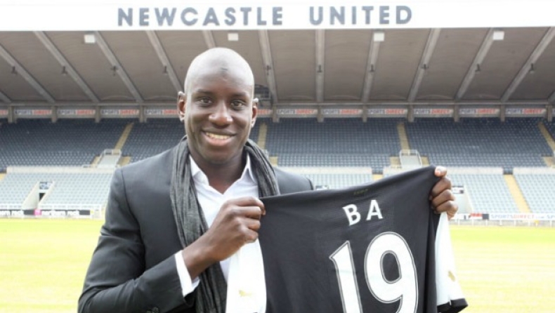 Στη Νιούκαστλ ο Μπα