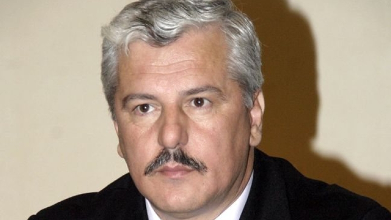 Ταμήλος: «Αλλοι πάνε Ν.Υ. και Μπαλί κι εγώ Αζερμπαιτζάν»