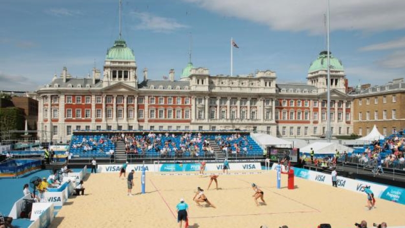 Η τελετή του σερβίς