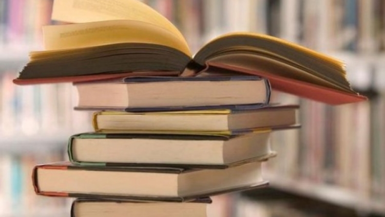 Το γήπεδο, τα βιβλία και ο Αδαμίδης