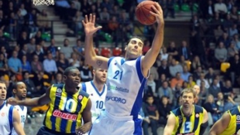 Πλάκα στη Φενέρ η Καντού! (vid)