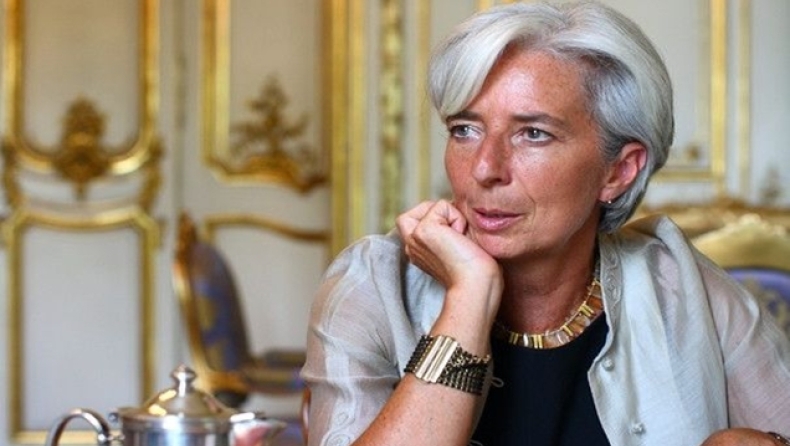 Έχει να πέσει ντοματιά... (vid)