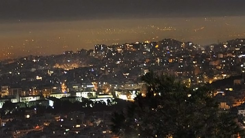 250 μικρογραμμάρια πάνω από το όριο η ρύπανση από τα τζάκια