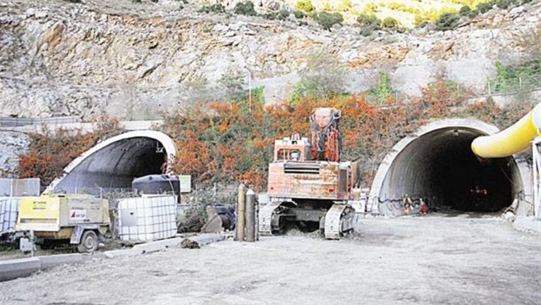 Ξαναρχίζουν τα έργα με αύξηση διοδίων