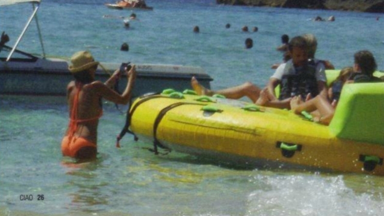 Μέχρι και μουστάκι θα αφήσεις!!!