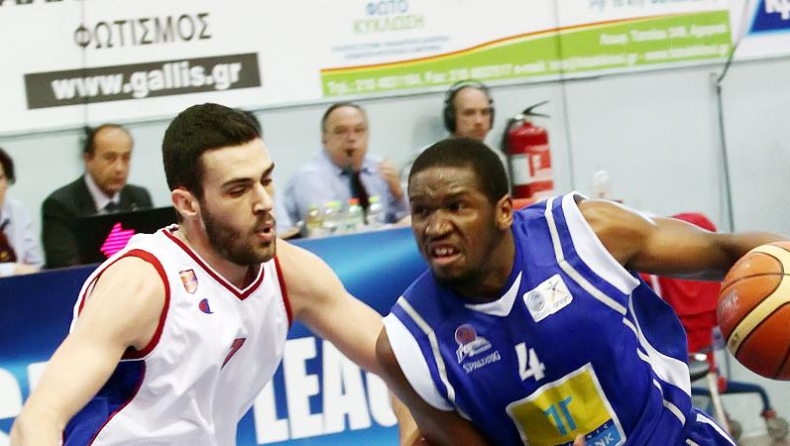 Aυτοανακοινώθηκε ο Κρίστμας (pic)