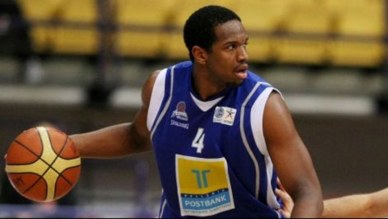 Στο στόχαστρο της Αβελίνο ο Κρίστμας