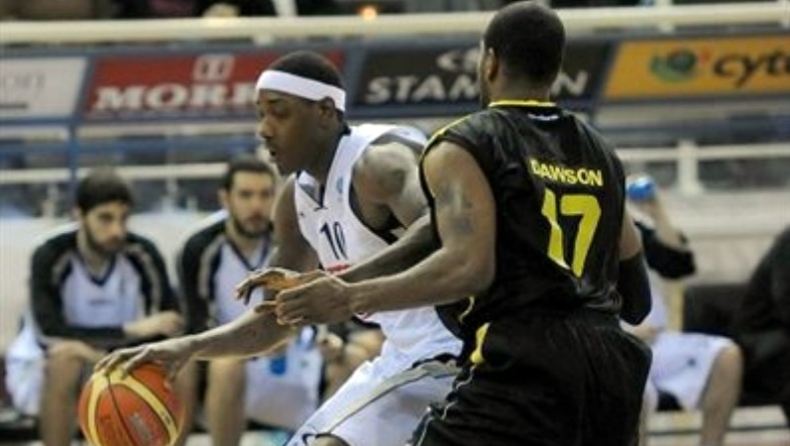 Πιέζει Ντόζιερ, θέλει και Παλάσιο