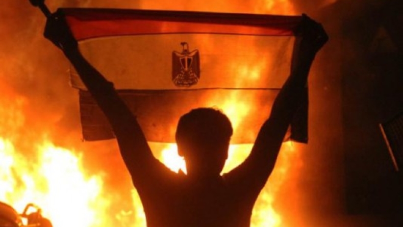 Ελληνικό πλοίο δέχτηκε πυρά στο Σουέζ‏