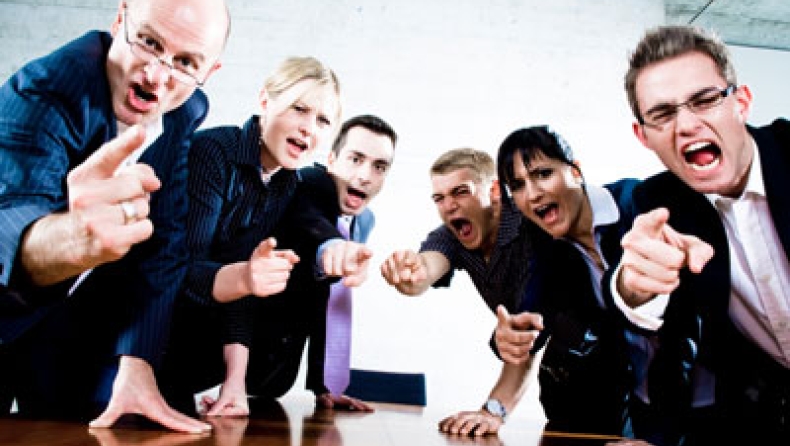 Πουλάει ο λαϊκισμός, αλλά ΦΤΑΝΕΙ!