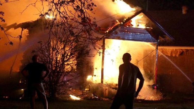 Νεκροί και τραυματίες από έκρηξη στο Τέξας