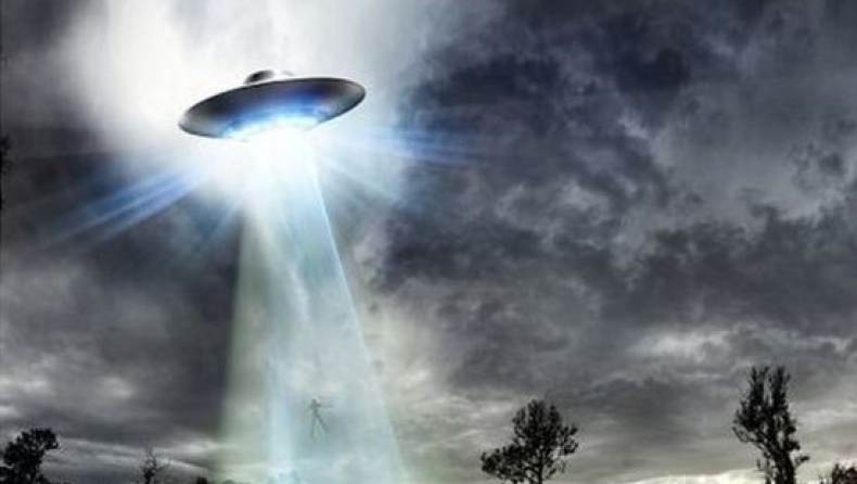 Eξωγήινο ιπτάμενο αντικείμενο στη Μασαχουσέτη! (vid)