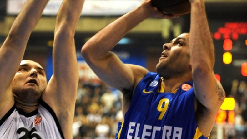 Η Μακάμπι καλεσμένη στο Πάρτι(ζαν)