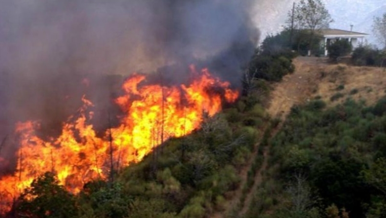 Πύρινα μέτωπα σε όλη την χώρα