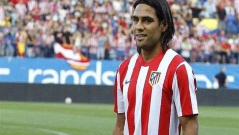 Περιμένει «Μπάρτσα» ο Φαλκάο!