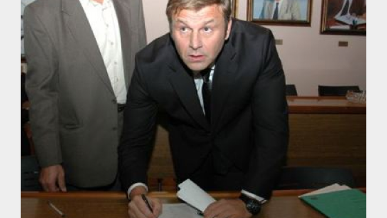 Ο Γκλέτσος «τα έσπασε» με τη Βίσση