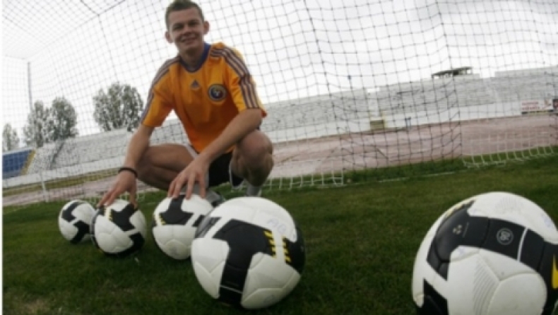 Χιμτσίνσκι: «Παρεξήγηση μεταξύ ΑΕΚ και Ουνιρέα»