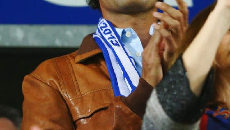 Ζητά ώθηση & προσοχή από τον κόσμο