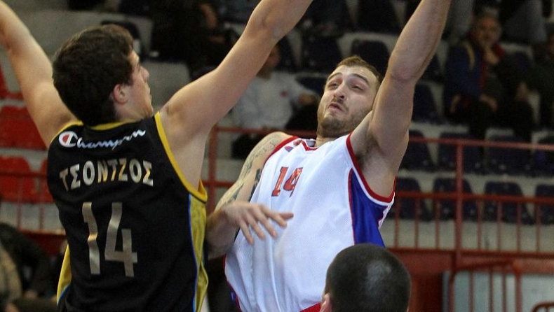 Το κέρασε Ντιμπλ(ερ)...