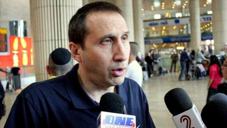 Πυρά Μπλατ κατά διαιτησίας!